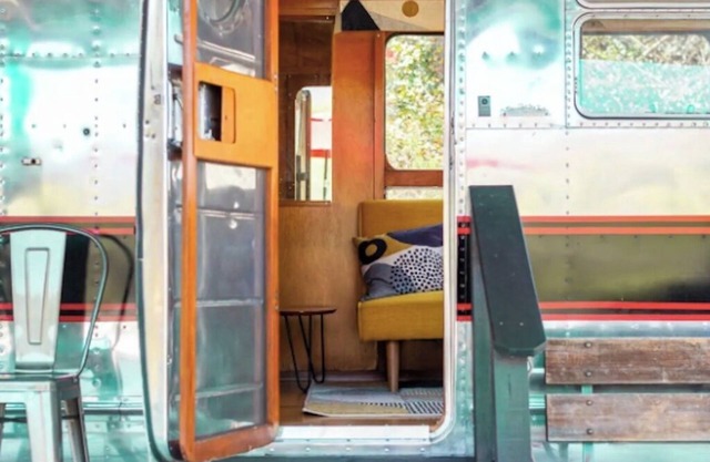 New! Stunning View/Romantic Airstream/Sauna/Fire Table