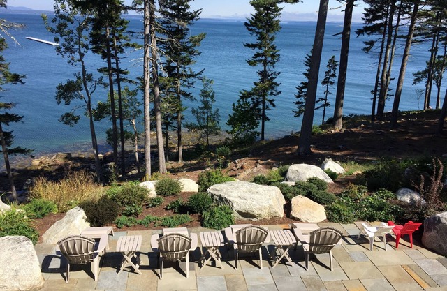 New Summer week, 5 Star Oceanfront new Home sleeps 14 at Acadia NP Bar Harbor