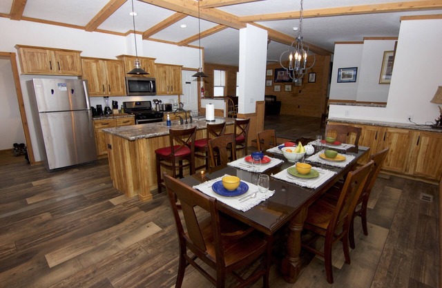 New Three Bedroom House in Dark Sky Country!