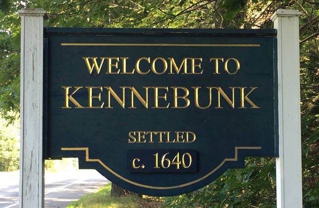 New to VRBO! Elegant, modern condo in the heart of historic Kennebunk, Maine