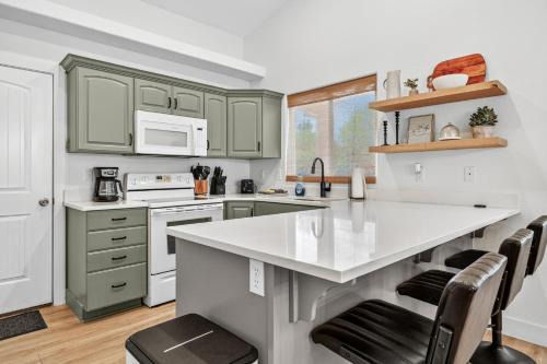 Newly Remodeled Getaway Near Zion National Park