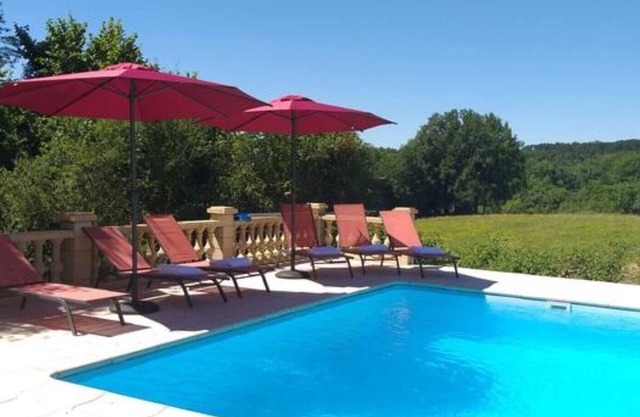 Newly renovated holiday paradise with swimming pool