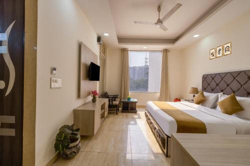 Nexhub Stay- Medanta hospital sector 39