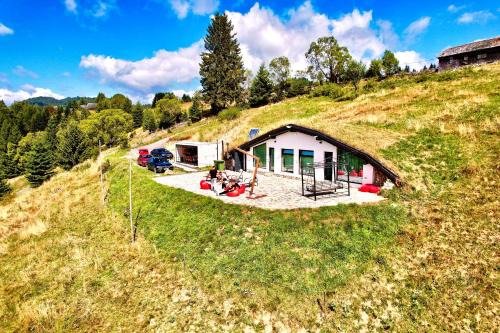 NICA Chalet