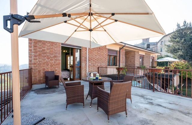 Nice apartment for 4 guests with A/C, WIFI, TV, terrace and parking