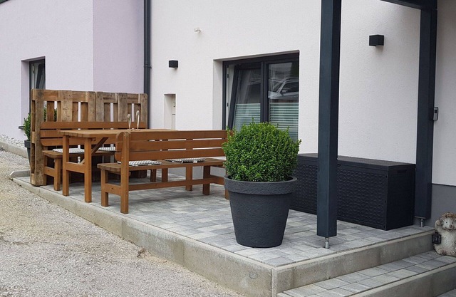 Nice apartment for 4 people with WIFI, TV and patio