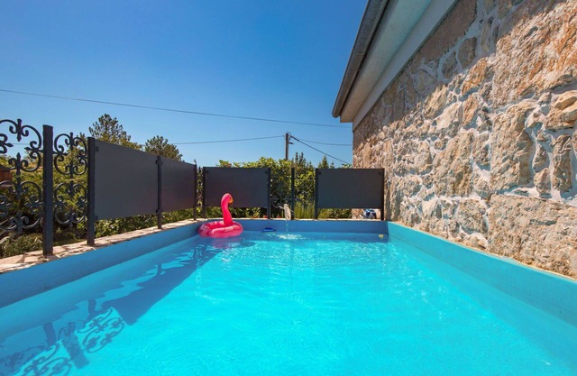 Nice apartment for 4 people with pool, A/C, WIFI, TV, terrace and parking