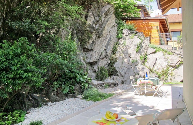 Nice apartment for 4 people with WIFI, TV, terrace, pets allowed and parking