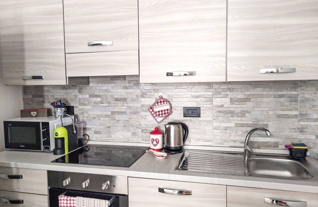 Nice apartment for 5 people with WIFI, TV and patio