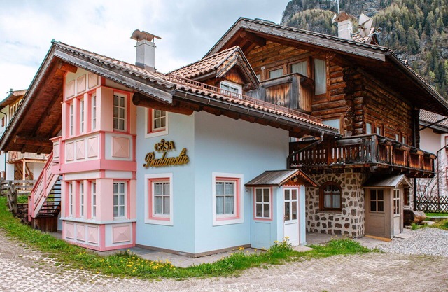 Nice apartment for 6 guests with WIFI, TV and balcony