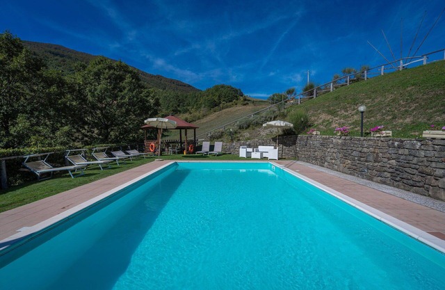 Nice apartment for 6 guests with pool, WIFI, TV, veranda and pets allowed
