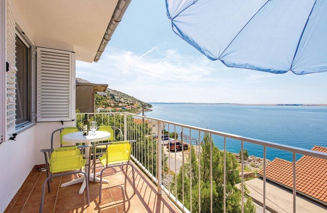 Nice apartment in Lukovo Sugarje