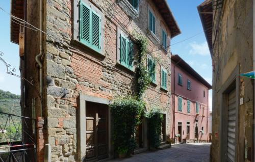Nice Apartment In Massa E Cozzile With House A Panoramic View