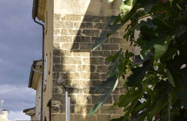 Nice apartment full of charm located in MONTAREN just 4 km from Uzès