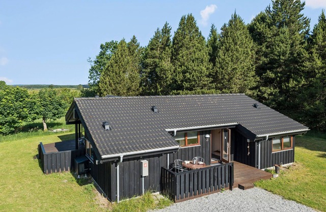 Nice home in Fjerritslev with sauna