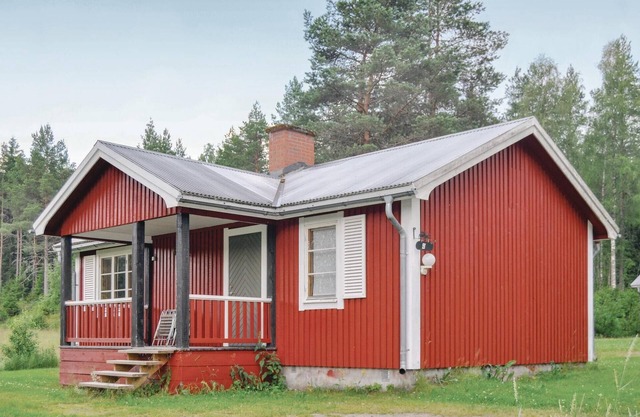 Nice home in Sysslebäck with WiFi