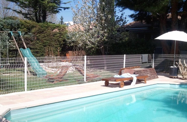 Nice villa full of charm in a Provencal village in the country of Aix