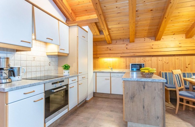 Niedermoser, House - Apartment / 2 bedrooms / Du od. Bath / WC