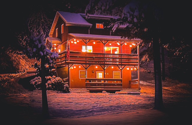 Nine mins from Down Town Wisconsin Dells. Pet Friendly, Private Area