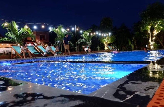 Ninh Binh Mountain Side Homestay & Cafe