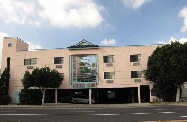 Nisei Inn
