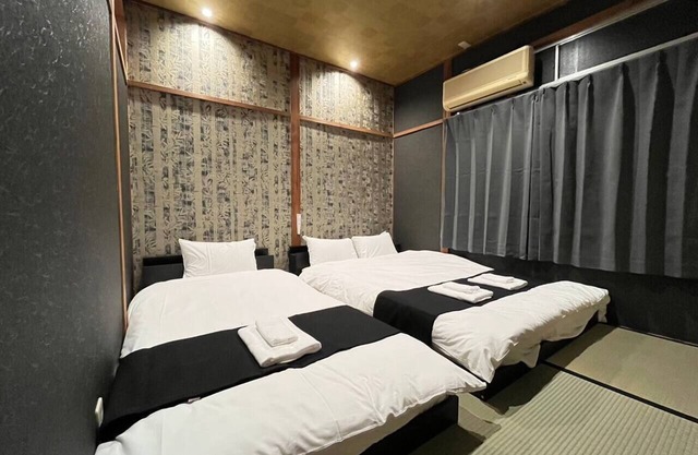 Nishi-Kujo Detached house