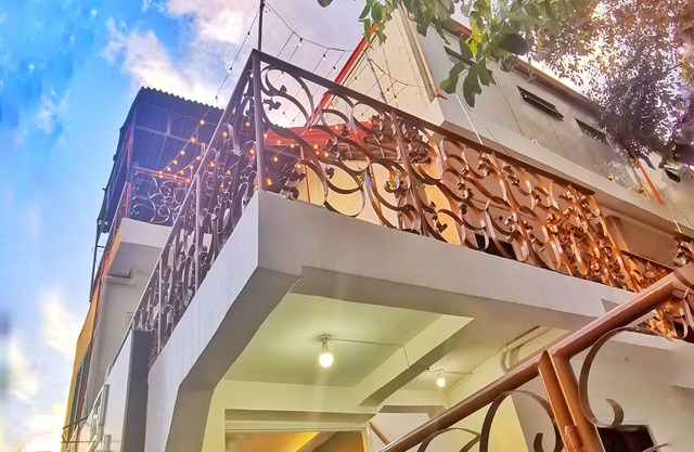 NomadsMNL Hostel