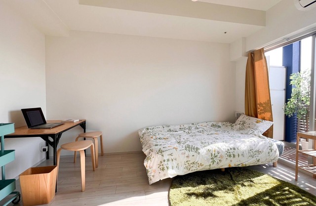 Nonsmoking Spacious and relaxing 1K twin room 24 people/Osaka Ōsaka