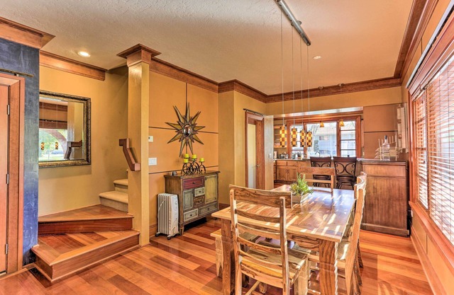 North End Boise Home w/Courtyard ~ 3 Mi to Dtwn!