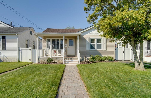 North Wildwood Vacation Rental 4 Blocks to Beach