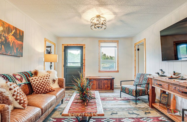 'Northwood Tours Escape' w/Boat Dock Access!