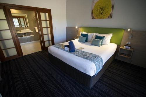 Novotel Vines Resort Swan Valley