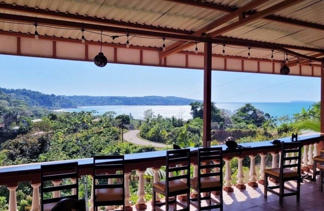 Ocean and Forest View Hotel Manolo