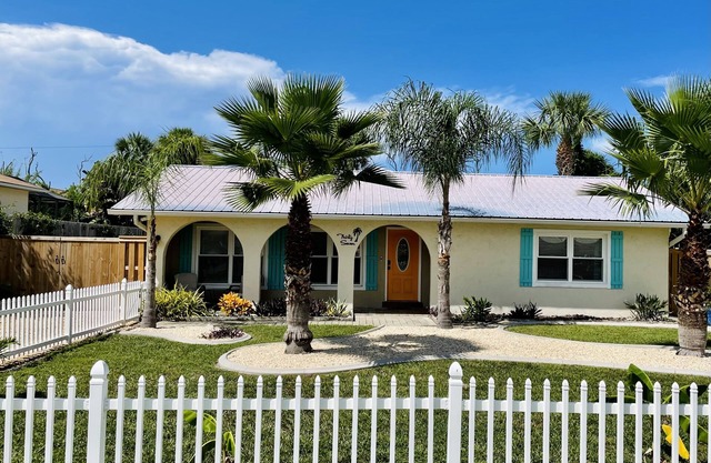 Ocean Beach Cottage
