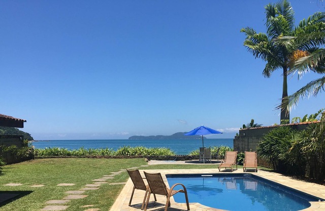 Ocean Front Condo with Pool in Green Stone - 9 suites