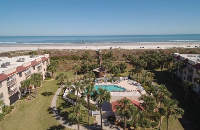 Ocean Ge Club O25 2 Bedroom Condo by RedAwning