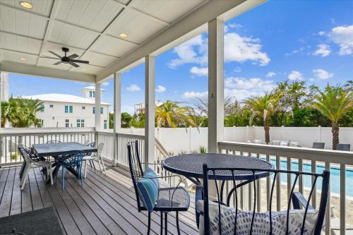 Ocean`s Eight by 30A Escapes