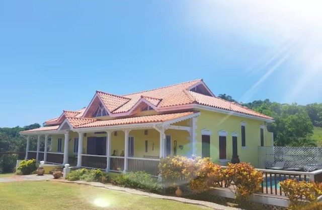 Ocean View property built on TV.