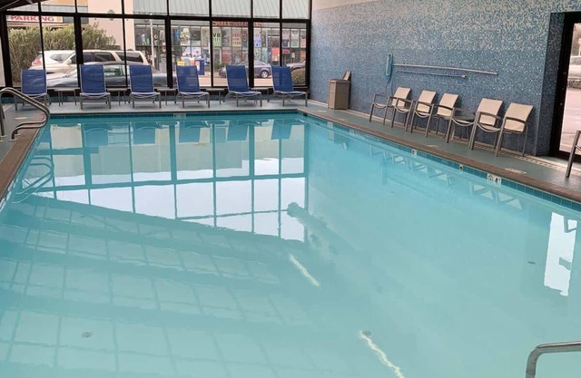 Ocean Views, King Bed & Indoor Pool Access