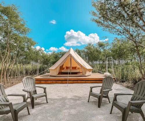 Off Grid Glamping Tent close to Haleiwa Town