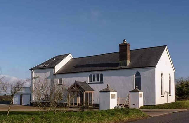 OLD CHAPEL, family friendly, character holiday cottage in Clovelly