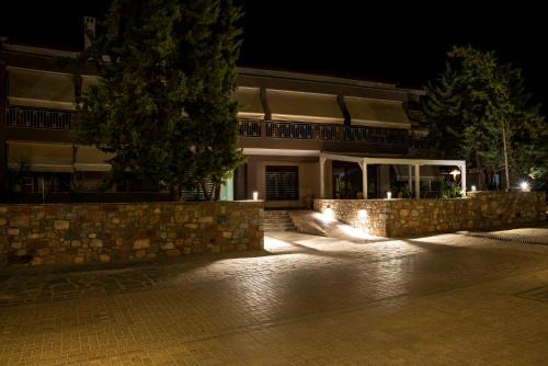 Old Nikiti's Hotel