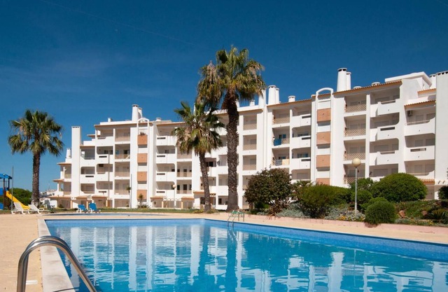 Ondas Verdes Ocv - Central Pool Tenis Court