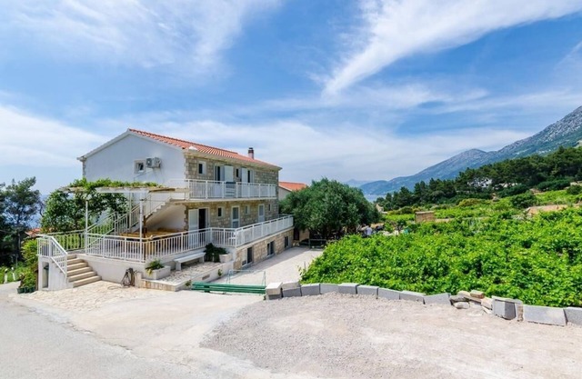 One bedroom apartment near beach Dingač - Borak, Pelješac (A-18060-c)