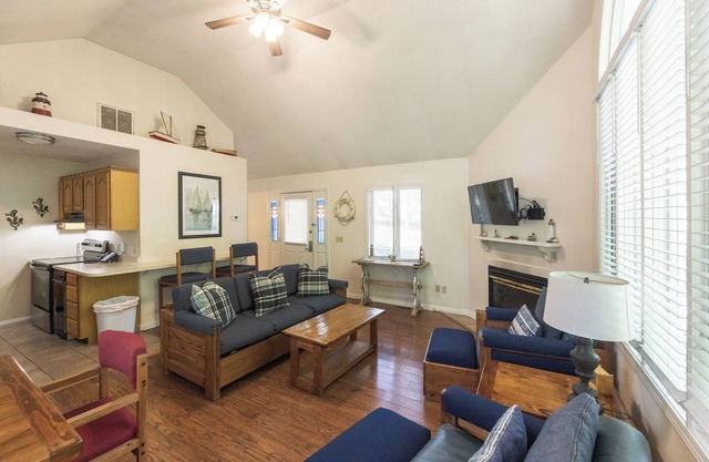 One Bedroom Bayside Condo