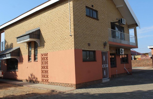 Onyx Villa