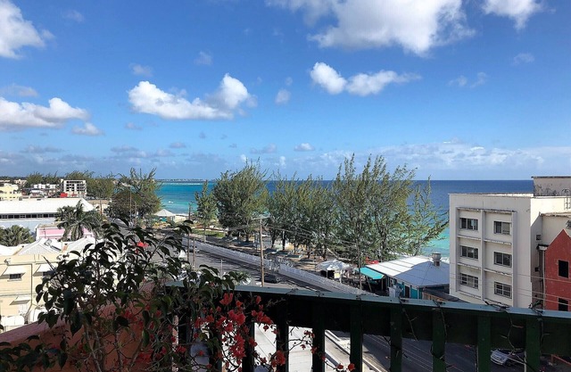 Opp Sea, 5b Beach, Boardwalk, Restaurants and bars - 3 Bed 2 Bath