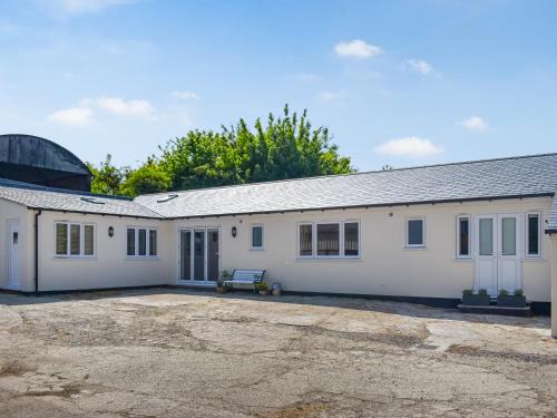 Orchard Lodge