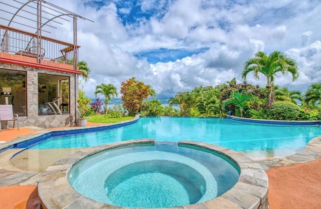 Oropendola Jungle Guest Suite