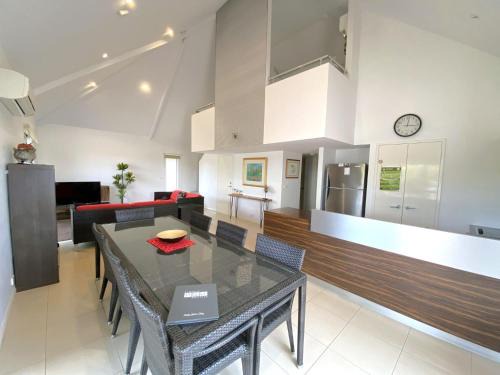 Osprey Holiday Village Unit 104